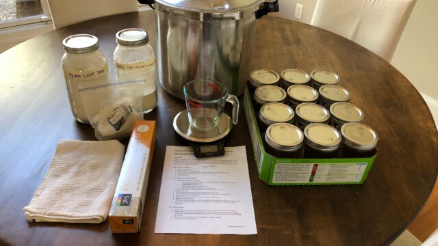 These are the items you'll need - pressure canner, DME, yeast nutrient, hand towel, plastic wrap, measuring cup, small food scale, plenty of pint Mason jars, and your summary Homebrew Note :) Making Multiple Yeast Starters in a Pressure Canner