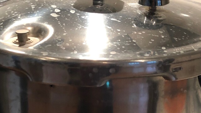 My pressure canner is humming along at 15 psi Making Multiple Yeast Starters in a Pressure Canner